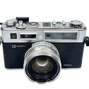 YASHICA Electro 35 GSN Rangefinder 35mm Film Camera w/45mm f/1.7 Lens Cases